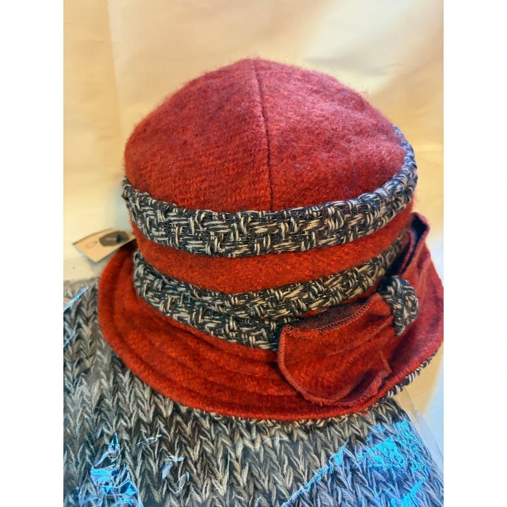 C.C Exclusives Hat Scarf Set Women OS Cottagecore Rust Red Wool Blend NWT